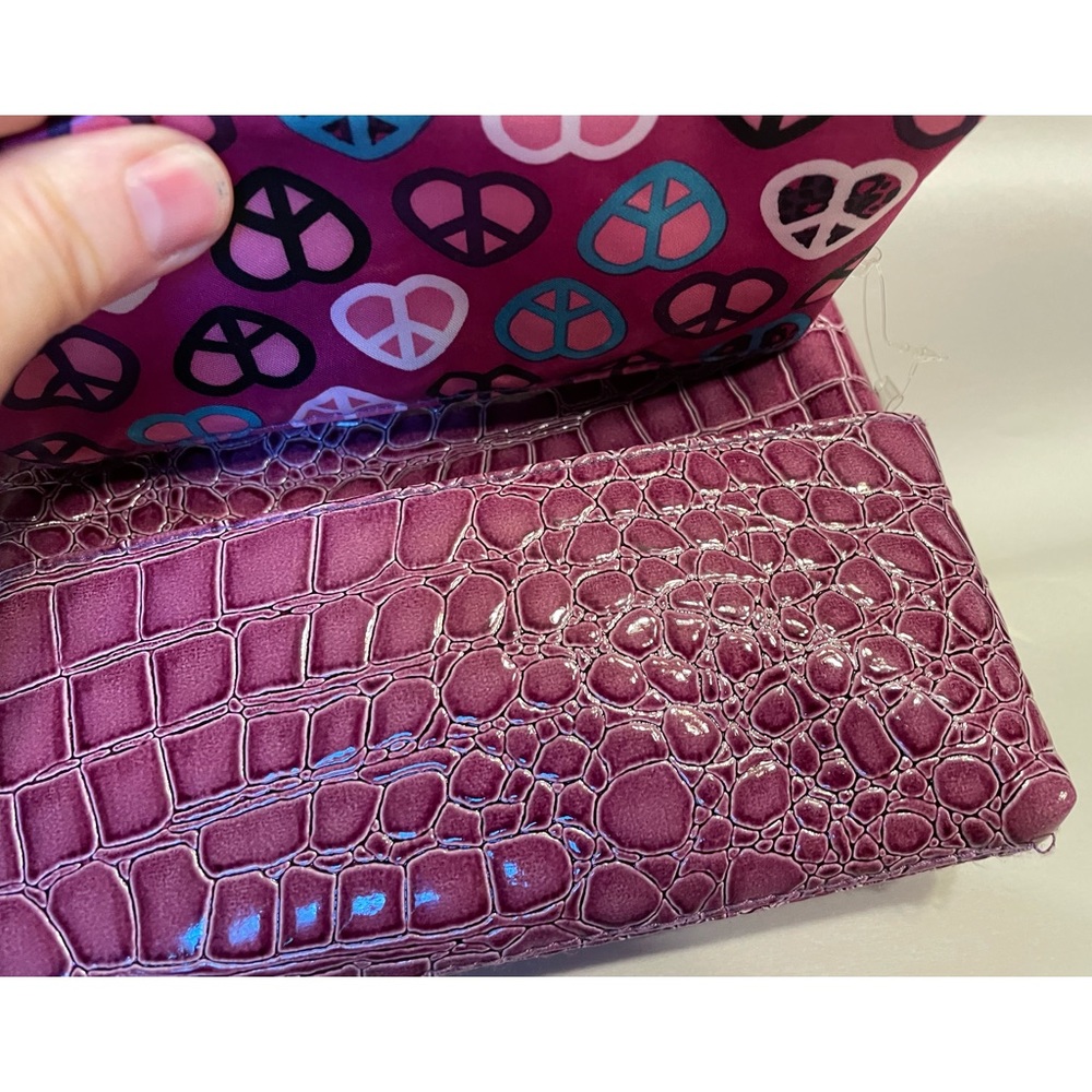 Modella’s 2pc Croc Set - Picture 9 of 16